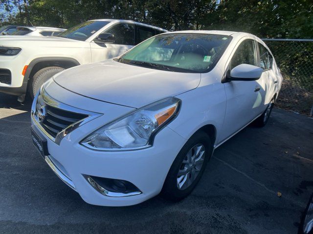 2018 Nissan Versa SV