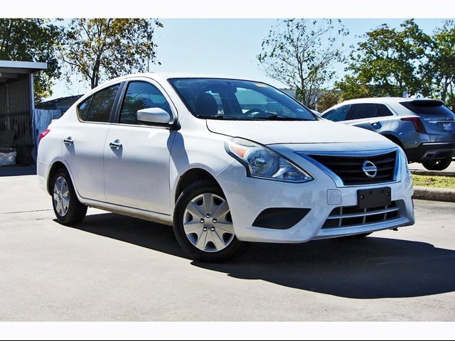 2018 Nissan Versa SV