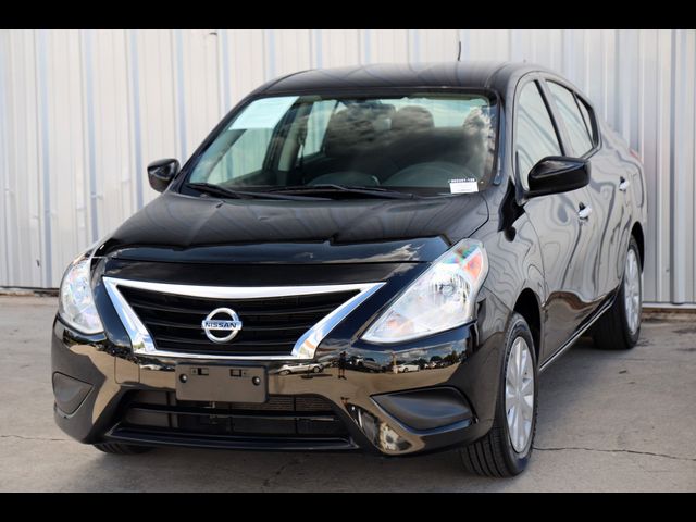 2018 Nissan Versa SV