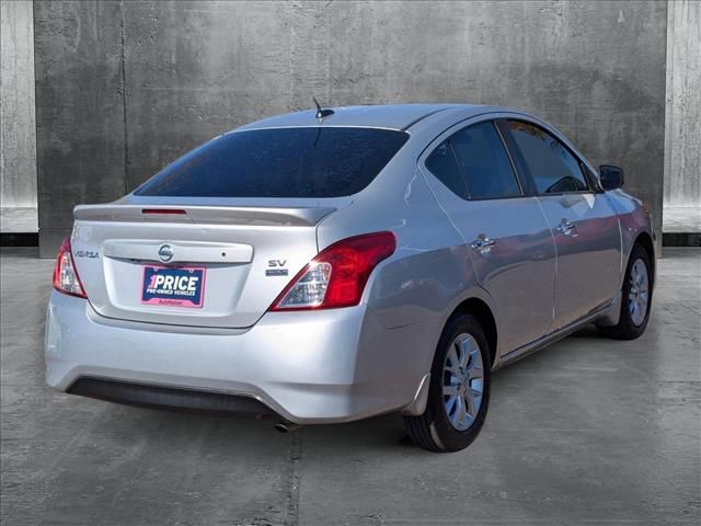 2018 Nissan Versa SV