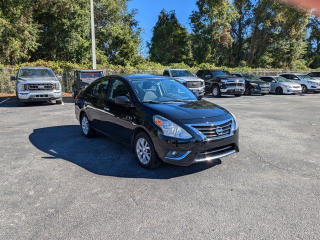 2018 Nissan Versa SV