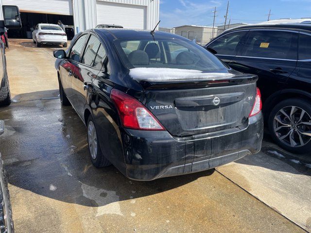 2018 Nissan Versa SV