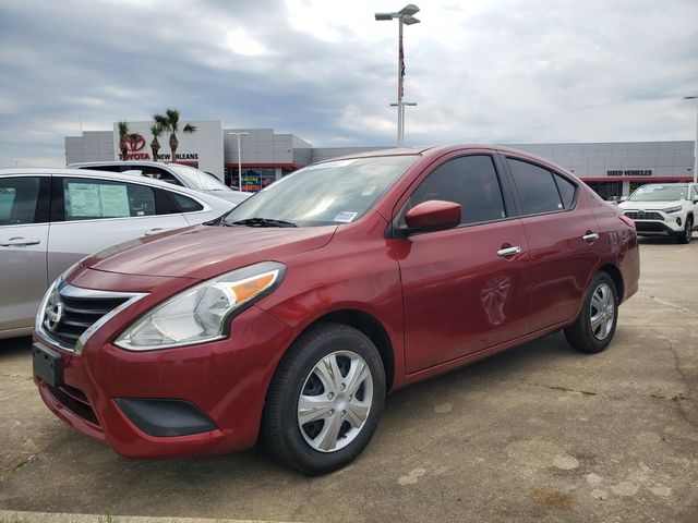 2018 Nissan Versa SV