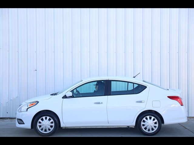 2018 Nissan Versa SV