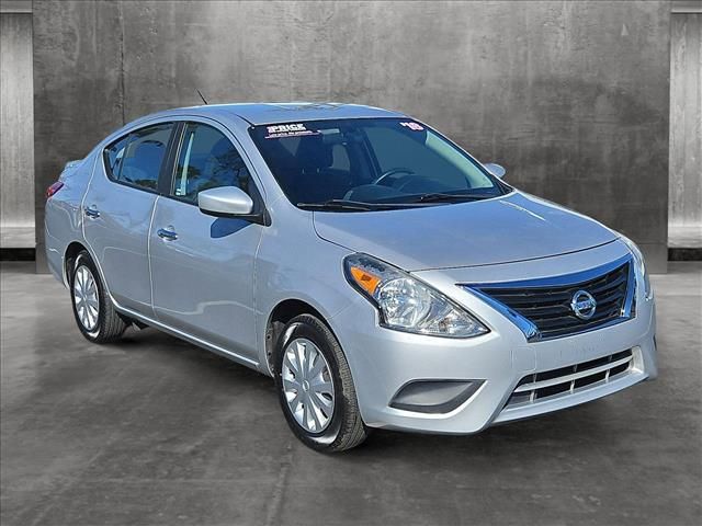 2018 Nissan Versa SV