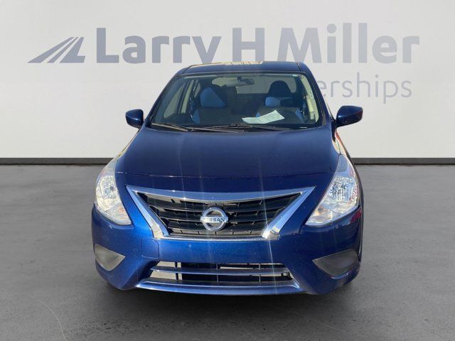 2018 Nissan Versa SV