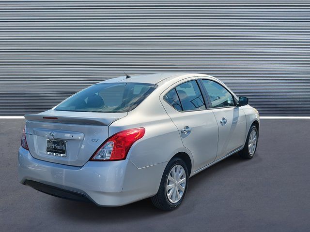 2018 Nissan Versa SV