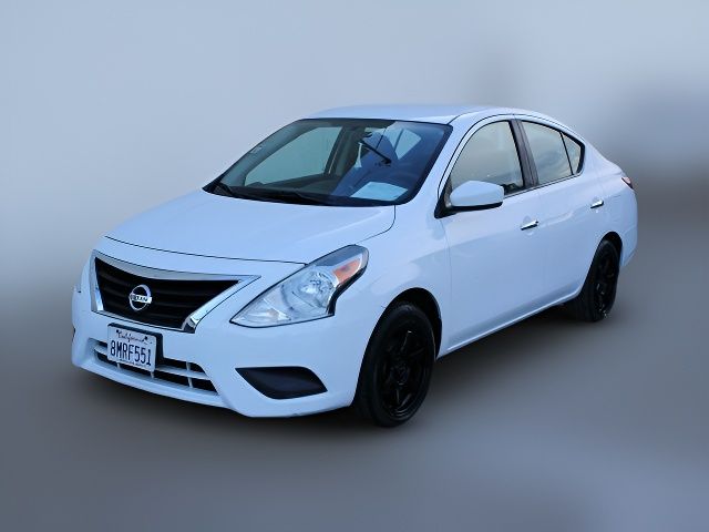 2018 Nissan Versa SV