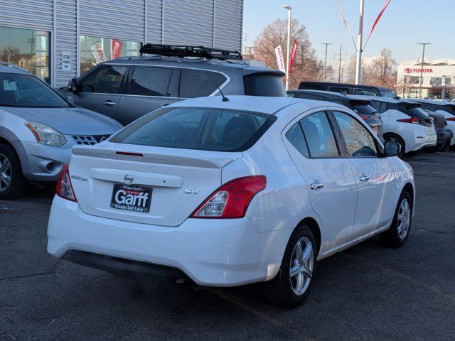 2018 Nissan Versa SV