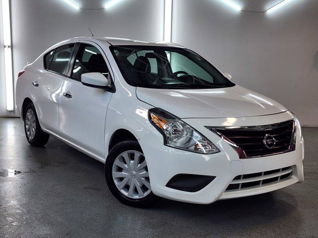 2018 Nissan Versa SV