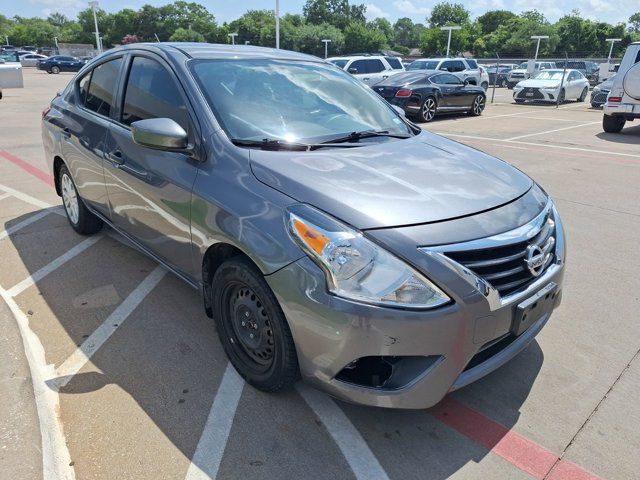 2018 Nissan Versa S Plus