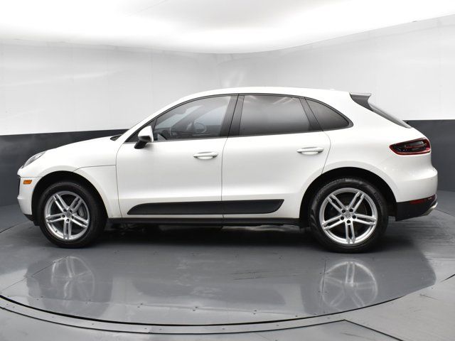 2018 Porsche Macan Base