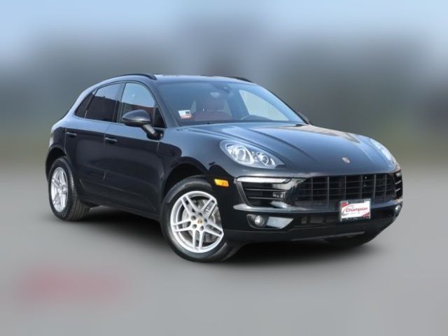 2018 Porsche Macan Base