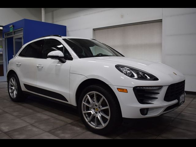 2018 Porsche Macan S