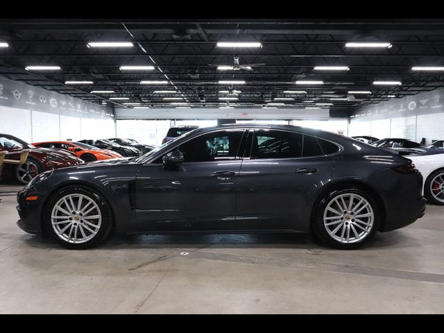 2018 Porsche Panamera 4S