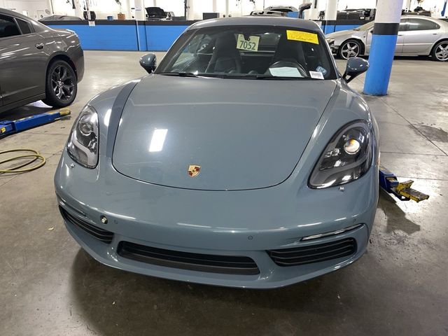 2018 Porsche 718 Cayman Base