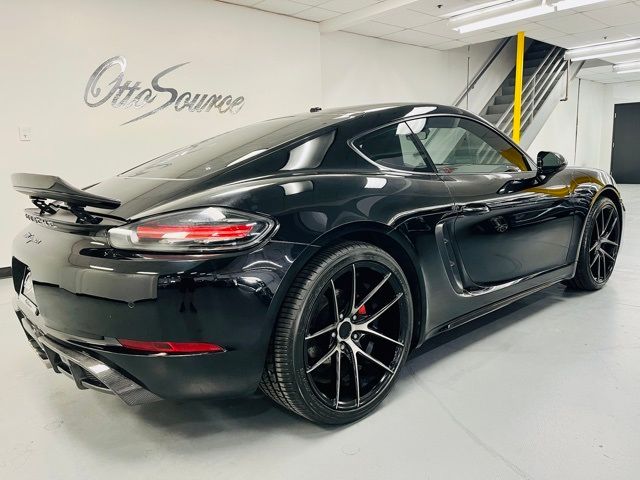 2018 Porsche 718 Cayman Base