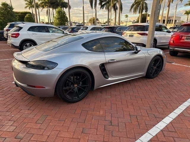 2018 Porsche 718 Cayman Base