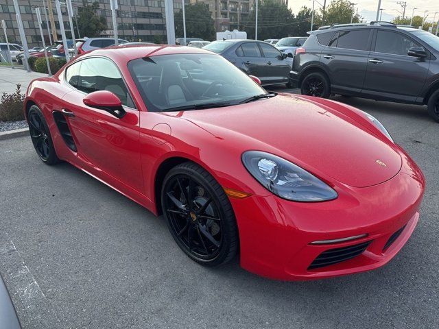 2018 Porsche 718 Cayman Base