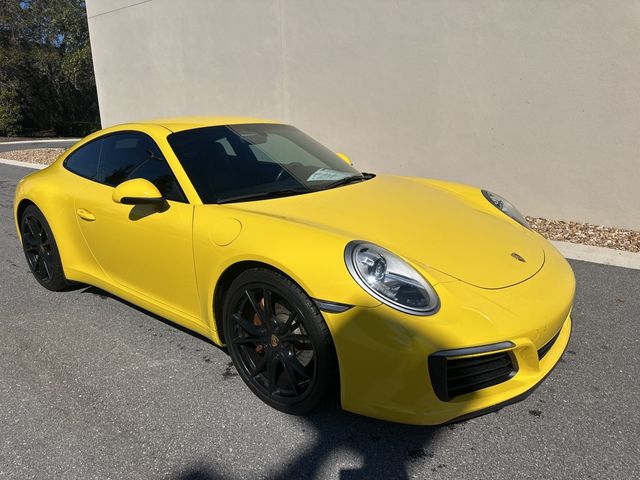 2018 Porsche 911 Carrera