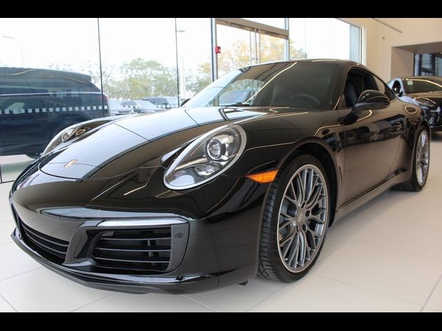 2018 Porsche 911 Carrera