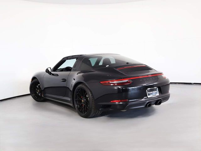 2018 Porsche 911 