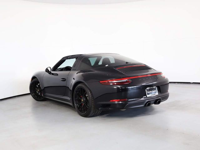 2018 Porsche 911 