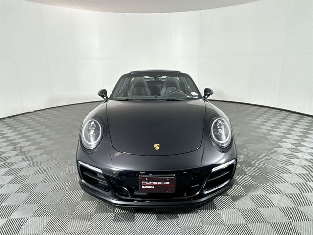 2018 Porsche 911 4 GTS