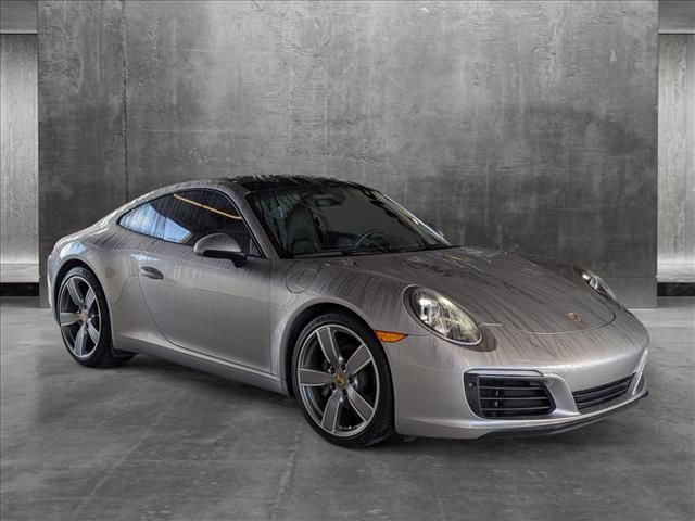 2018 Porsche 911 Carrera