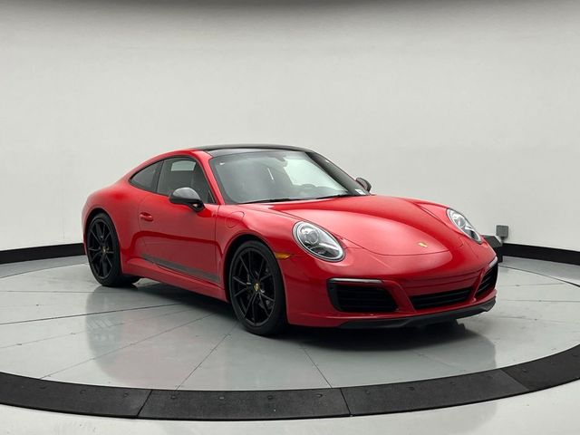 2018 Porsche 911 Carrera