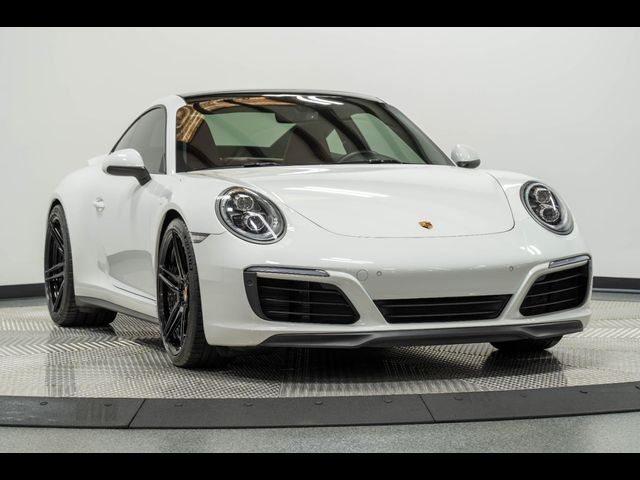 2018 Porsche 911 Carrera 4S