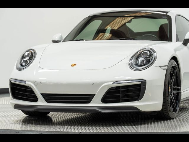 2018 Porsche 911 Carrera 4S