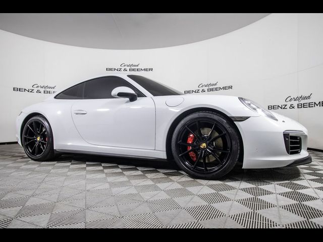2018 Porsche 911 Carrera 4S