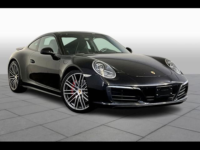 2018 Porsche 911 Carrera 4S