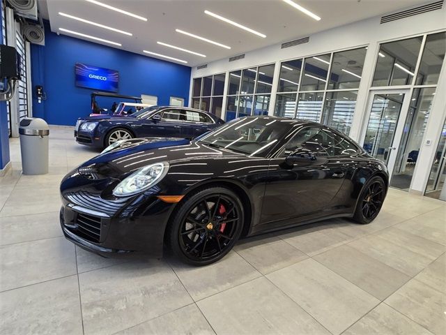 2018 Porsche 911 Carrera 4S