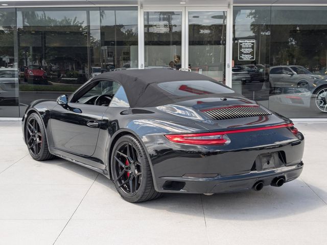 2018 Porsche 911 Carrera 4S