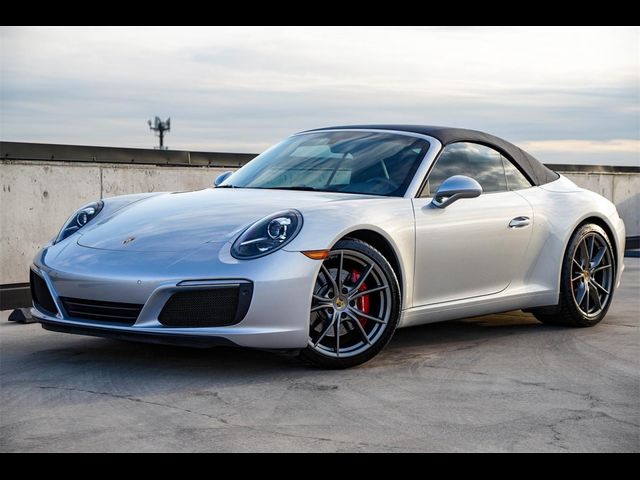 2018 Porsche 911 Carrera 4 GTS