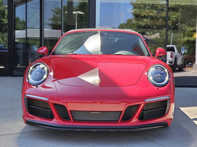 2018 Porsche 911 Carrera 4 GTS