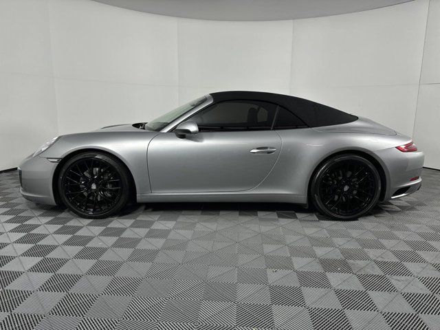 2018 Porsche 911 Carrera