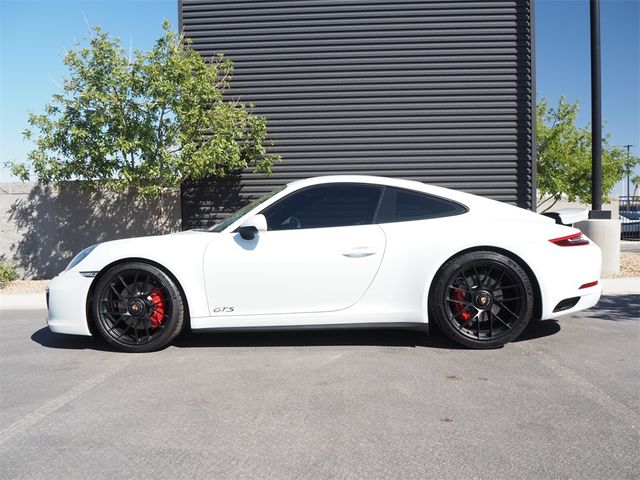 2018 Porsche 911 Carrera GTS