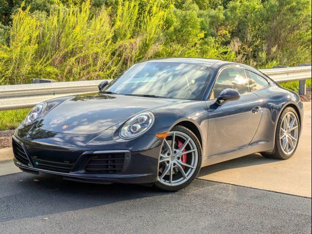 2018 Porsche 911 Carrera GTS