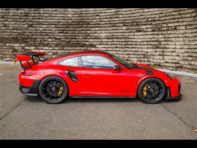 2018 Porsche 911 GT2 RS