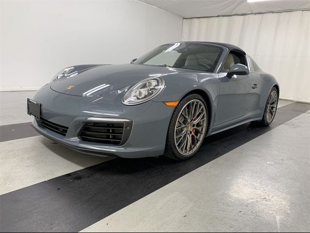 2018 Porsche 911 4S