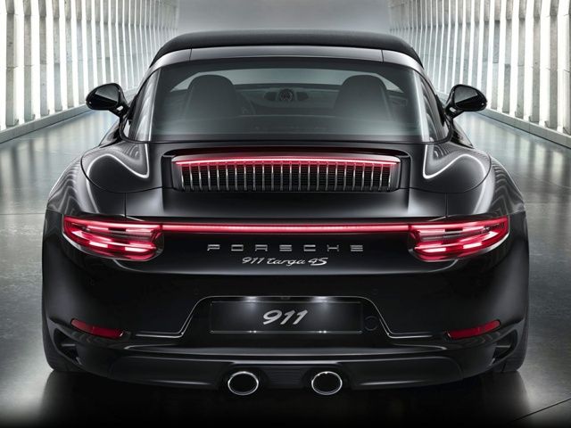 2018 Porsche 911 4S