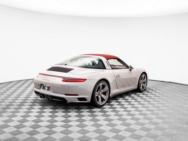 2018 Porsche 911 4S