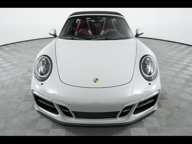 2018 Porsche 911 4 GTS