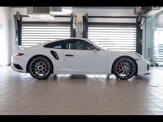 2018 Porsche 911 Turbo