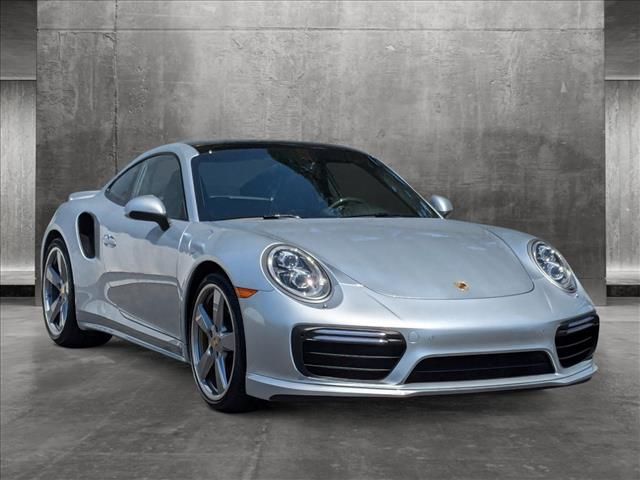 2018 Porsche 911 Turbo