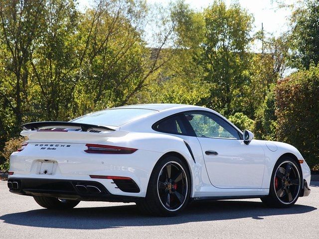 2018 Porsche 911 Turbo