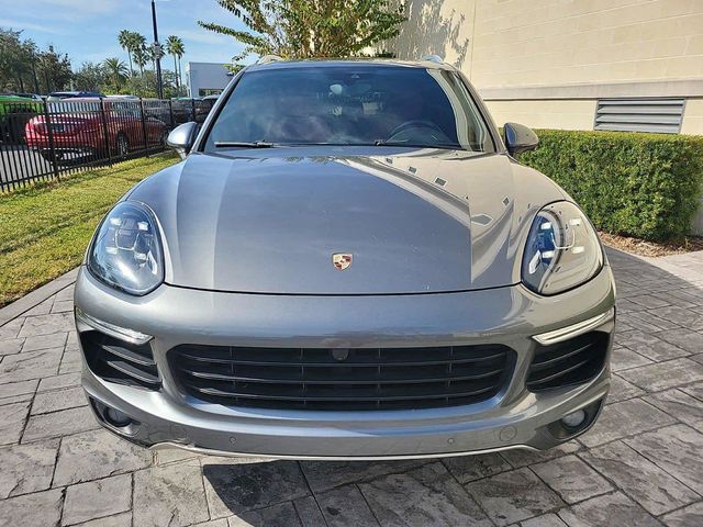 2018 Porsche Cayenne Base